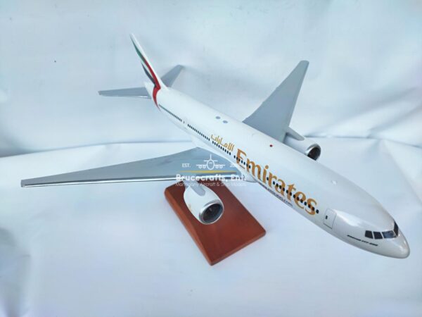 Model of B777-200 Emirates Airlines with detailed craftsmanship.